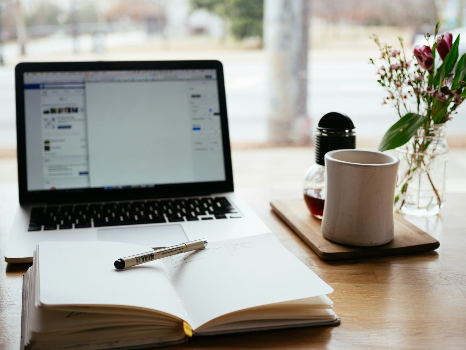 How tutors track student payments without spreadsheets